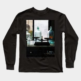 Chemists - Balance and Bottles in Chem Lab Long Sleeve T-Shirt